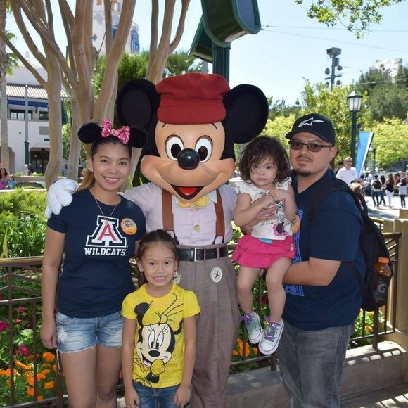 Meet your Posher, Lanie - Picture 1 of 1